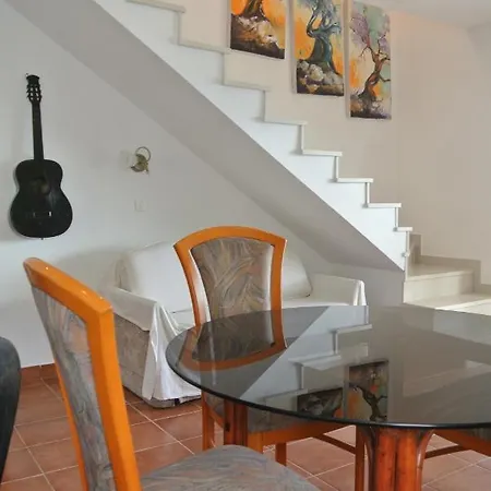 Mirabilis - Private House *