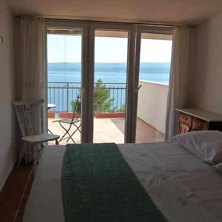 Mirabilis - Private House *