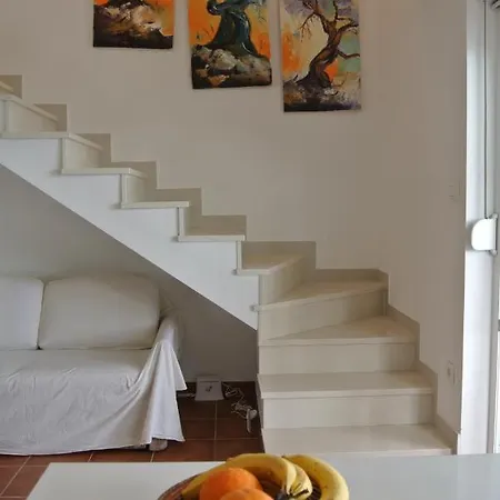 Mirabilis - Private House