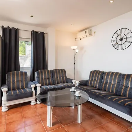 Mirabilis - Private House