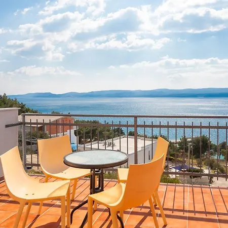 Mirabilis - Private House